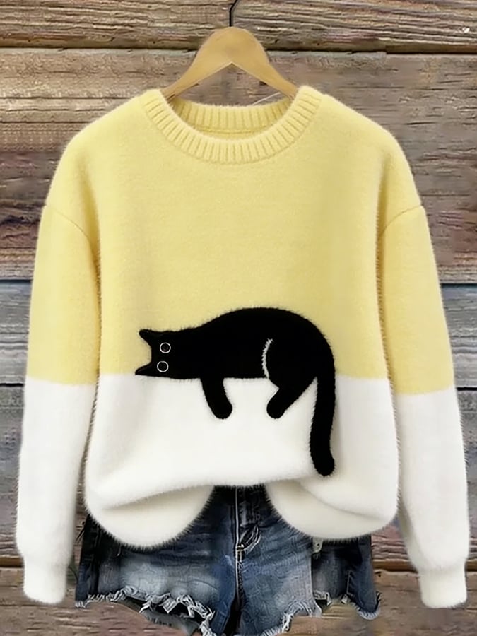 Eliza | Women’s Cat Graphic Sweatshir