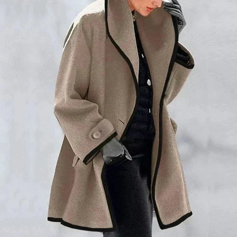 Liora | Wool Coat with Contrast Details